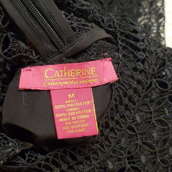 Gorgeous top - Picture 4 of 4